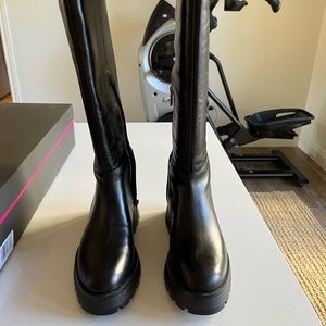 Vince Camuto Nettrio Boots Black size 8
